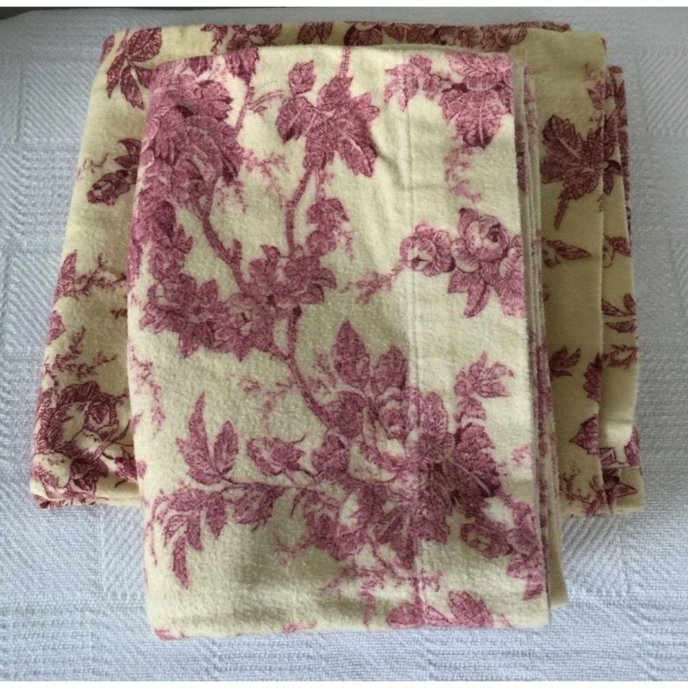 Bradford Home Fashions Pillowcases